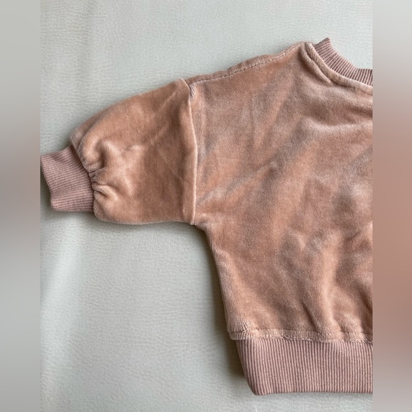 Quincy Mae Velour Sweatshirt 0-3months - Picture 11 of 16